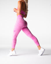 Load image into Gallery viewer, Bubble Gum Pink Digital Seamless Leggings