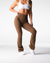 Load image into Gallery viewer, Espresso Effortless Flare Leggings