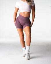 Load image into Gallery viewer, Merlot Contour Seamless Shorts