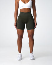 Load image into Gallery viewer, Olive Contour 2.0 Seamless Shorts