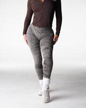 Load image into Gallery viewer, Cold Brew Digital Seamless Leggings