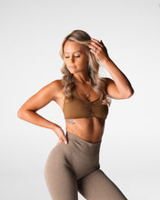 Load image into Gallery viewer, Mocha Comeback Seamless Halter Bra