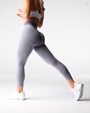 Load image into Gallery viewer, Grey Knockout Seamless Leggings