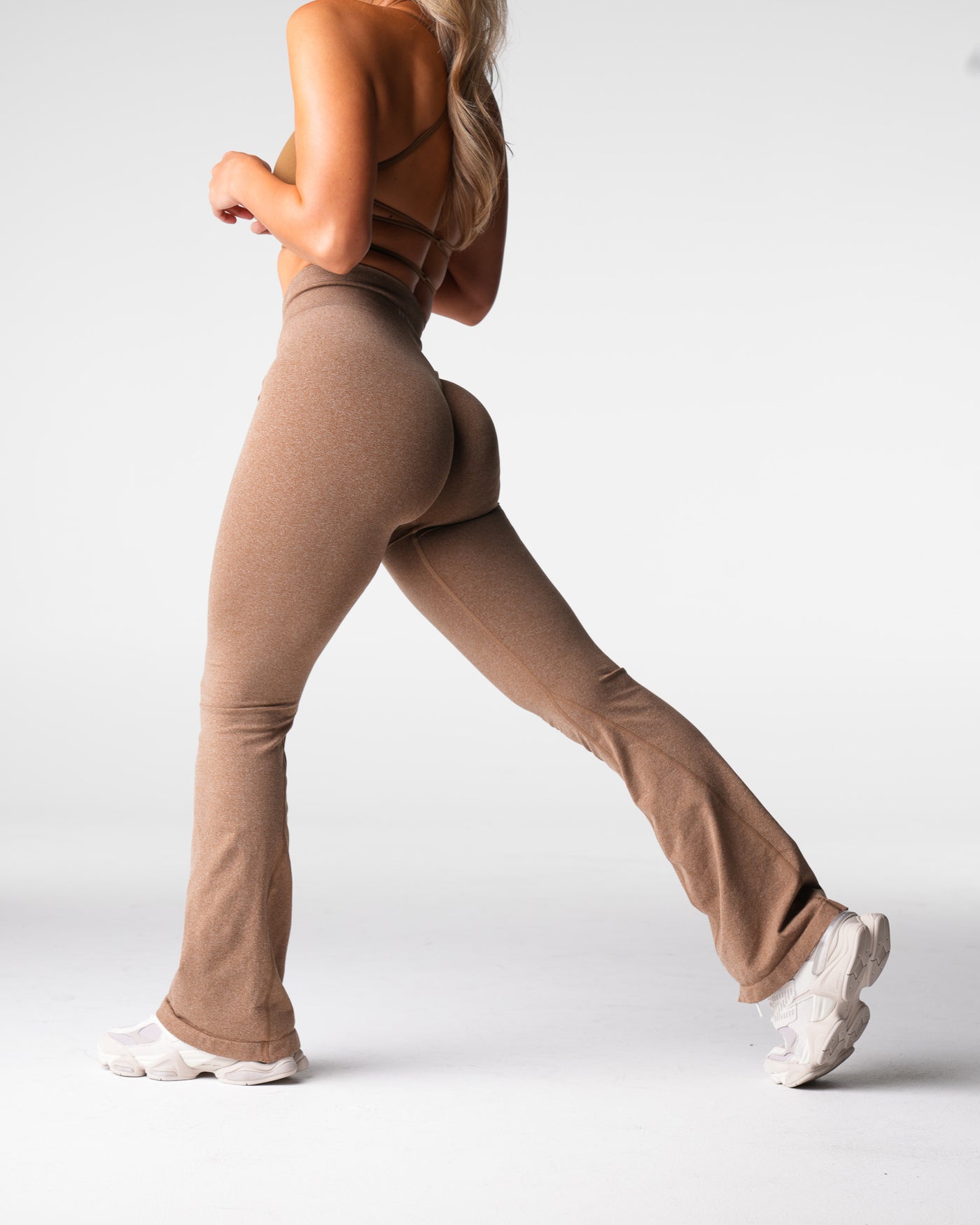 Mocha Iconic Seamless Flare Leggings