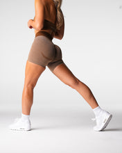 Load image into Gallery viewer, Mocha Knockout Seamless Shorts