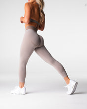 Load image into Gallery viewer, Taupe Knockout Seamless Leggings