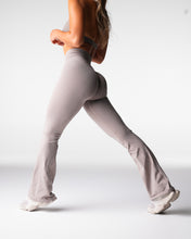 Load image into Gallery viewer, Taupe Iconic Seamless Flare Leggings