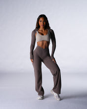 Load image into Gallery viewer, Dark Roast Solace Shrug