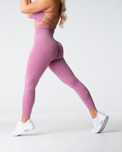 Load image into Gallery viewer, Pastel Pink Scrunch Seamless Leggings