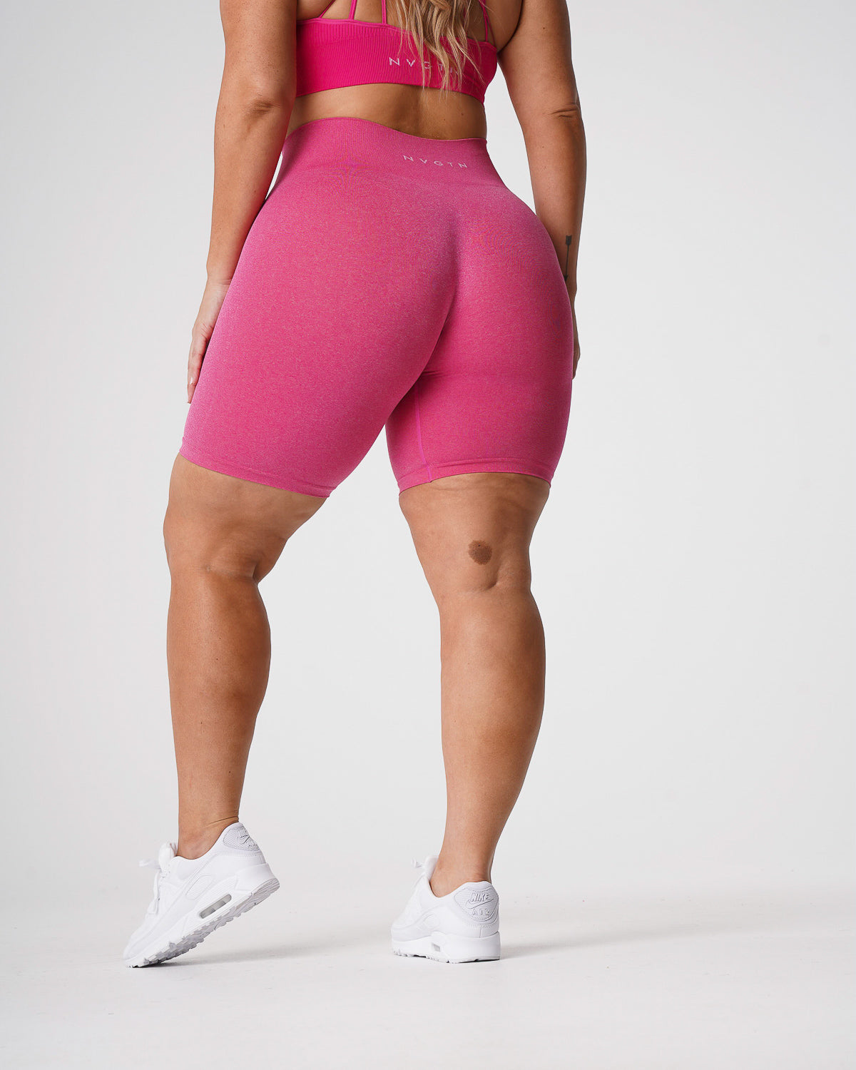 Fuchsia Pro Seamless Shorts