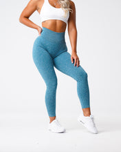 Load image into Gallery viewer, Teal Scrunch Seamless Leggings