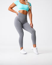 Load image into Gallery viewer, Grey Scrunch Seamless Leggings