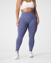 Load image into Gallery viewer, Royale Curve Seamless Leggings