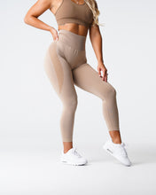 Load image into Gallery viewer, Beige Contour Seamless Leggings