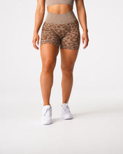 Load image into Gallery viewer, Mocha Leopard Seamless Shorts