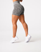 Load image into Gallery viewer, Khaki Green Leopard Seamless Shorts