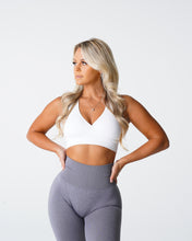 Load image into Gallery viewer, White Pursuit Seamless Bra