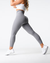 Load image into Gallery viewer, Grey Signature 2.0 Leggings