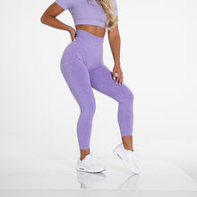 Load image into Gallery viewer, Lilac Scrunch Seamless Leggings