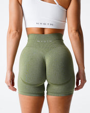 Load image into Gallery viewer, Meadow Contour Seamless Shorts