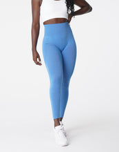Load image into Gallery viewer, Ocean Blue Curve Seamless Leggings