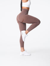 Load image into Gallery viewer, Cocoa Curve Seamless Leggings