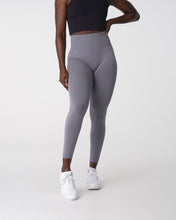 Load image into Gallery viewer, Grey NV Seamless Leggings