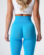 Load image into Gallery viewer, Caribbean Curve Seamless Leggings