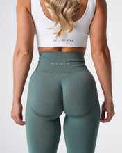 Load image into Gallery viewer, Forest Green Curve Seamless Leggings