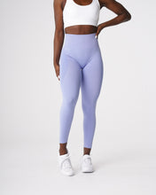 Load image into Gallery viewer, Periwinkle Contour Seamless Leggings