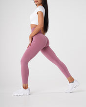 Load image into Gallery viewer, Pastel Pink NV Seamless Leggings