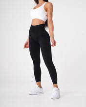 Load image into Gallery viewer, Black Solid Seamless Leggings