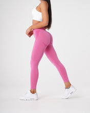 Load image into Gallery viewer, Bubble Gum Pink Contour Seamless Leggings