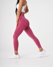 Load image into Gallery viewer, Crimson Contour Seamless Leggings